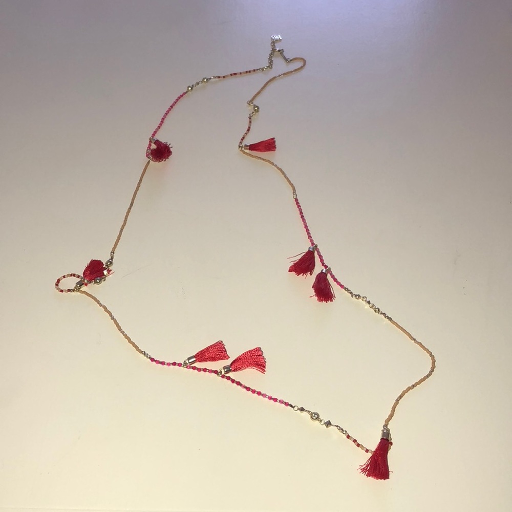 Kendra Scott Augusta necklace